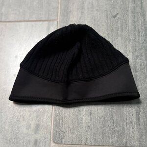 Asics Thermal Knit Running Beanie Cap Hat Fleece Ear Band Lining Black Size S/M